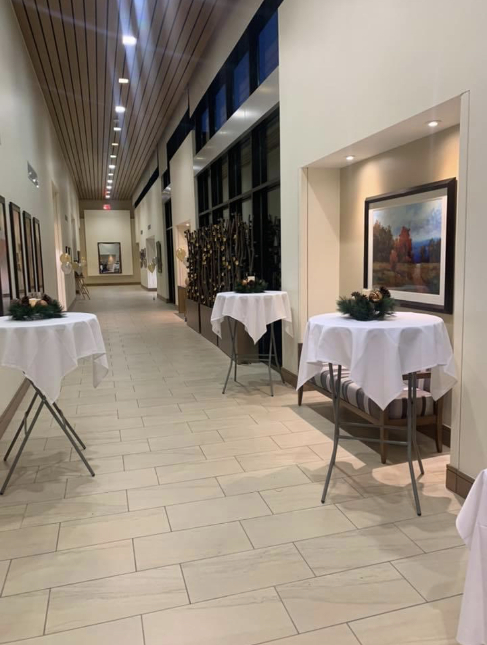 Doug’s at the Pointe | restaurant | 2025 E 71st St, Tulsa, OK 74136, USA | 9184968333 OR +1 918-496-8333