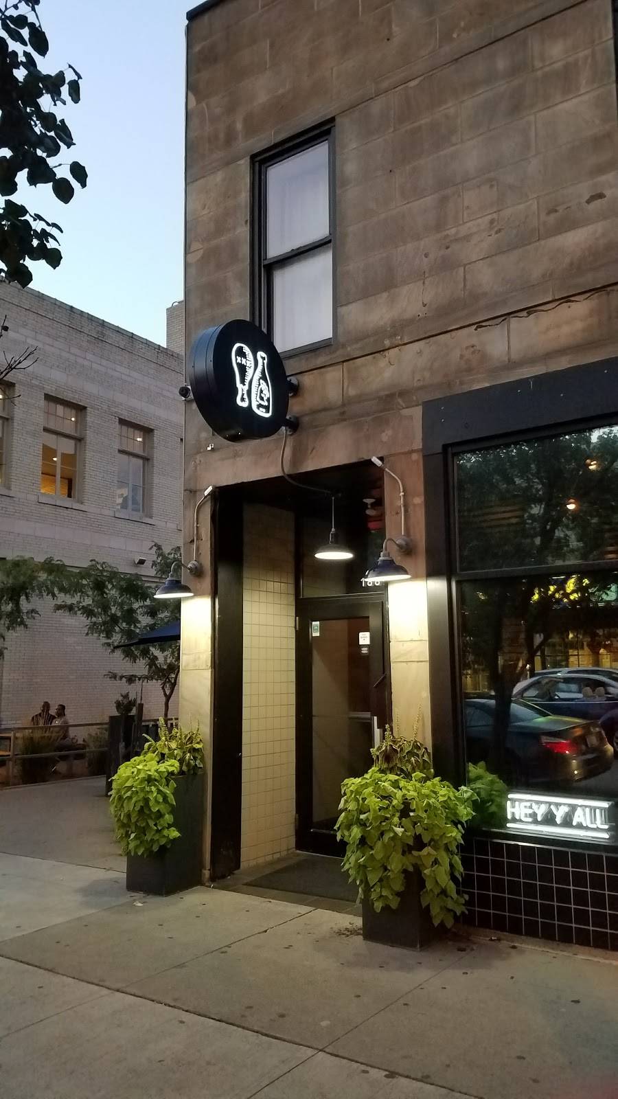 SOHO Chicken + Whiskey | restaurant | 1889 W 25th St, Cleveland, OH 44113, USA | 2162989090 OR +1 216-298-9090