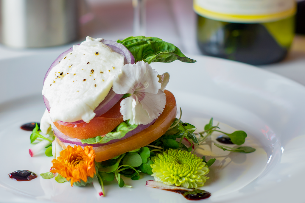 Kaiser Grille Palm Desert | restaurant | 74040 CA-111, Palm Desert, CA 92260, USA | 7607799888 OR +1 760-779-9888