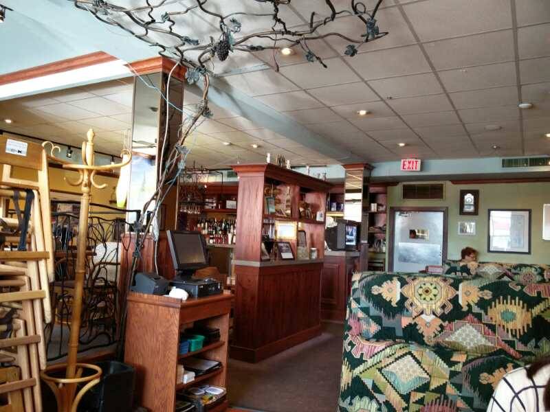 Valley Fields Restaurant | restaurant | 1200 Lawrence Ave E, North York, ON M3A 1C3, Canada | 4164430616 OR +1 416-443-0616