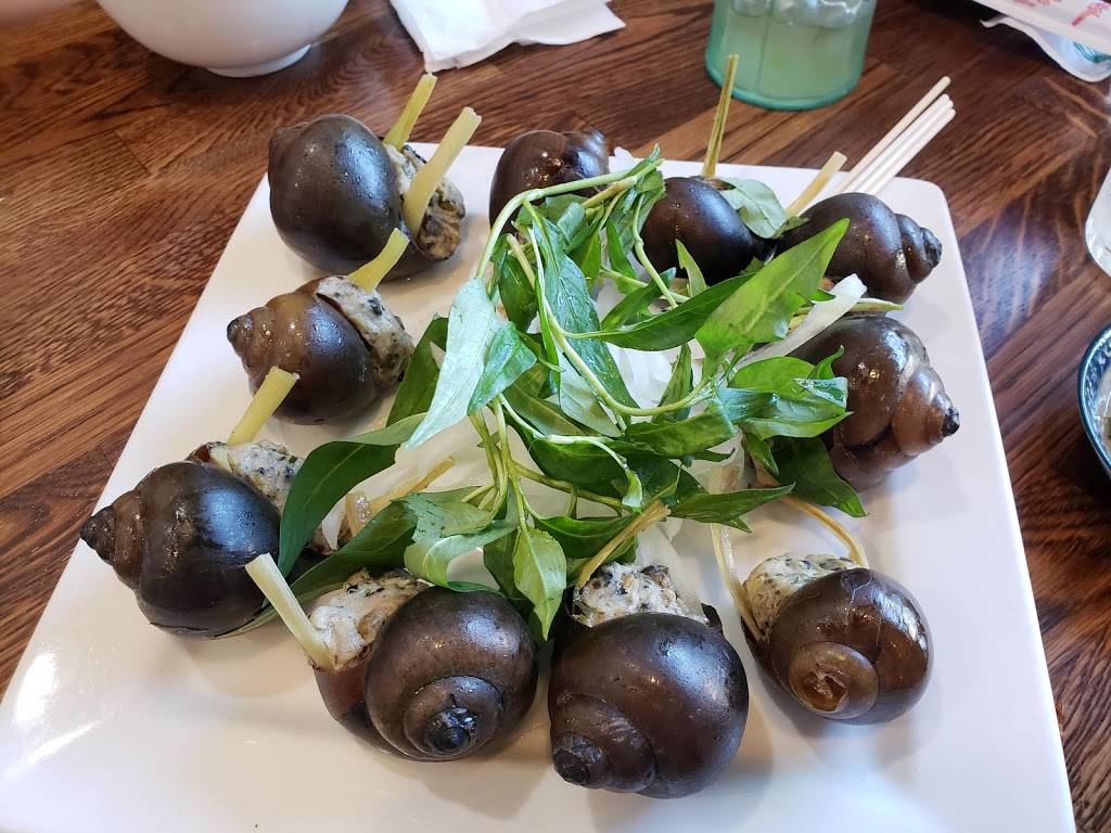 Vua Oc | restaurant | 10212 Westminster Ave #111, Garden Grove, CA 92843, USA | 7145915482 OR +1 714-591-5482