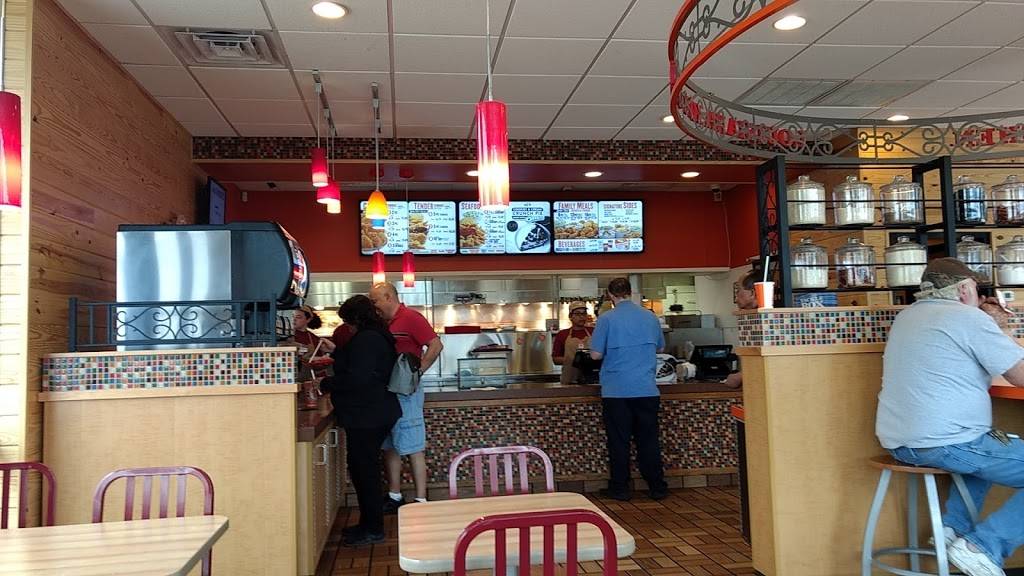 Popeyes Louisiana Kitchen | restaurant | 108 S Kings Ave, Brandon, FL 33511, USA | 8136815728 OR +1 813-681-5728