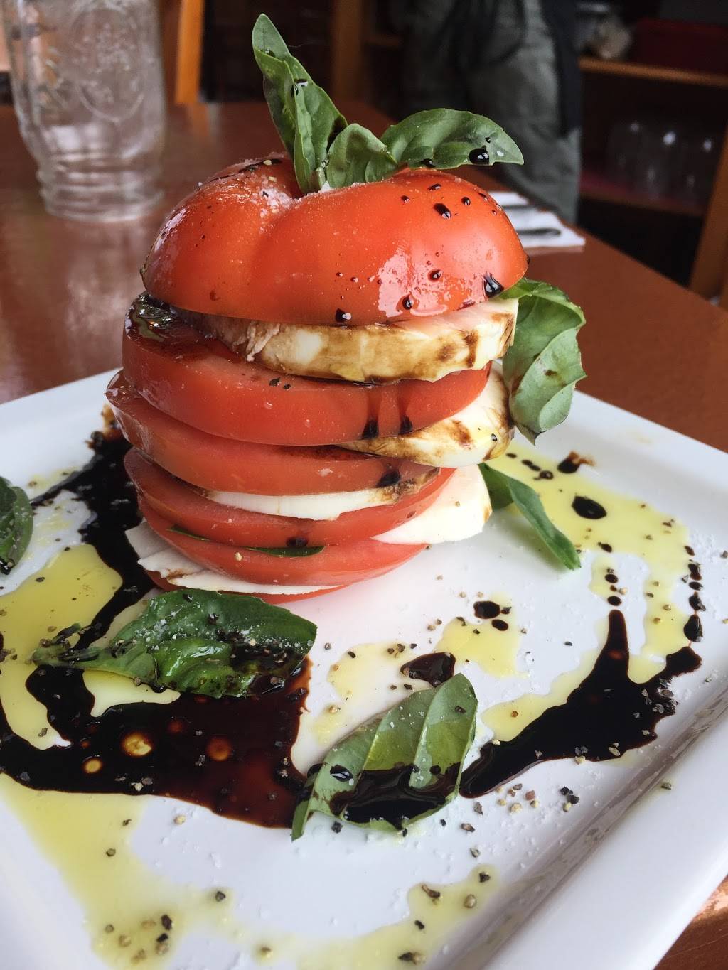 Rustic Rooster | restaurant | 5446 VT-103, Shrewsbury, VT 05738, USA | 8024923433 OR +1 802-492-3433