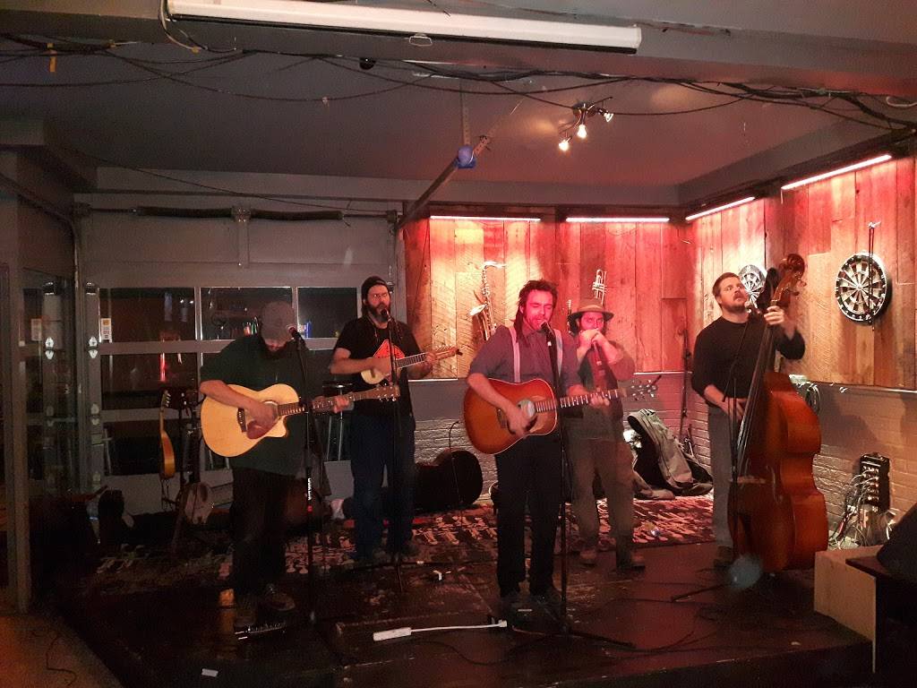 Le St-Laurent | restaurant | 283 Rue Notre-Dame, Repentigny, QC J6A 2R8, Canada | 4505815651 OR +1 450-581-5651