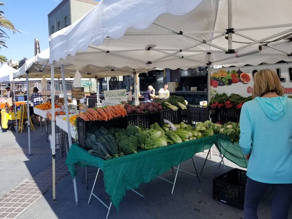 Silvios Brazilian BBQ | restaurant | 20 Pier Ave, Hermosa Beach, CA 90254, USA | 3103766855 OR +1 310-376-6855