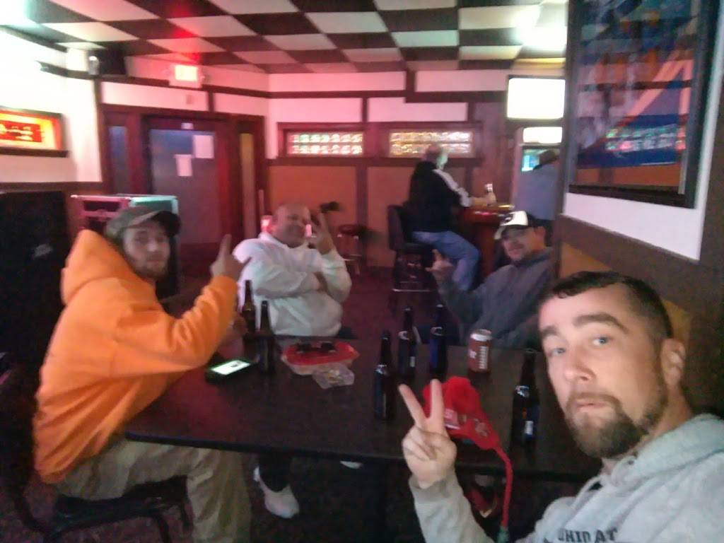 Dayton Lane Pub | restaurant | 1103 Dayton St, Hamilton, OH 45011, USA | 5138944713 OR +1 513-894-4713