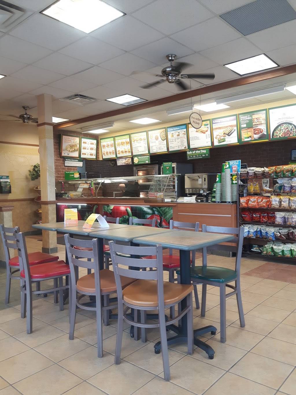 Subway | restaurant | 4033 New St, Burlington, ON L7L 1S8, Canada | 9056318770 OR +1 905-631-8770
