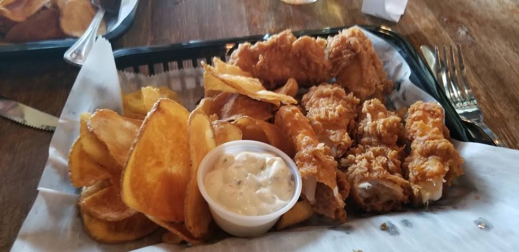 Paddy Wagon Irish Pub | restaurant | 150 E Main St, Richmond, KY 40475, USA | 8596251054 OR +1 859-625-1054