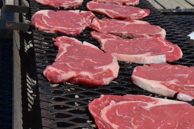 Southern Skillet | restaurant | 101 N Park St, Hohenwald, TN 38462, USA | 9312953280 OR +1 931-295-3280