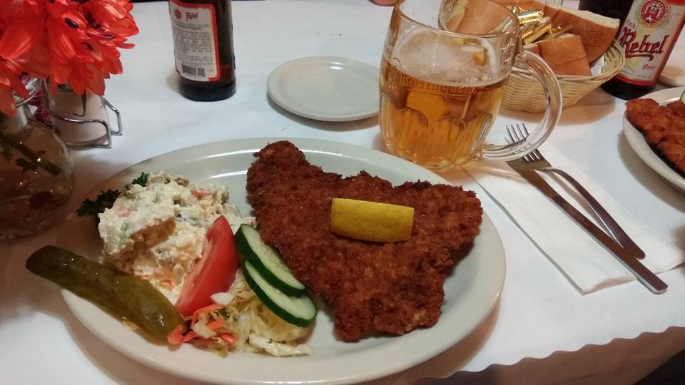 D Js Bistro | restaurant | 1825 Sutter St #C, Concord, CA 94520, USA | 9258253277 OR +1 925-825-3277