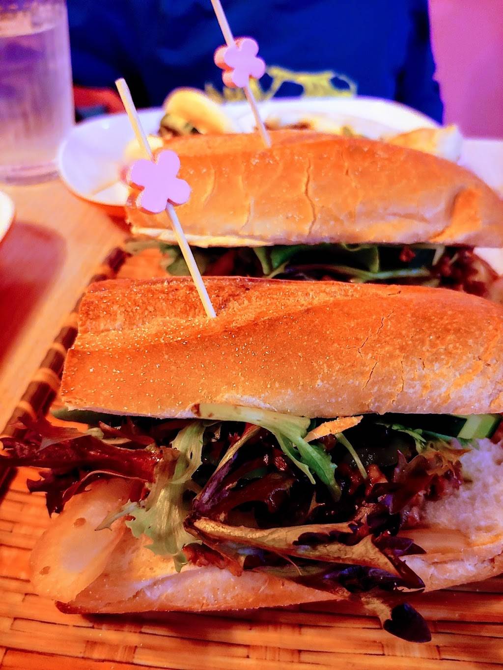 Stang Thai | restaurant | 3019 Fort Hamilton Pkwy, Brooklyn, NY 11218, USA | 7184366932 OR +1 718-436-6932