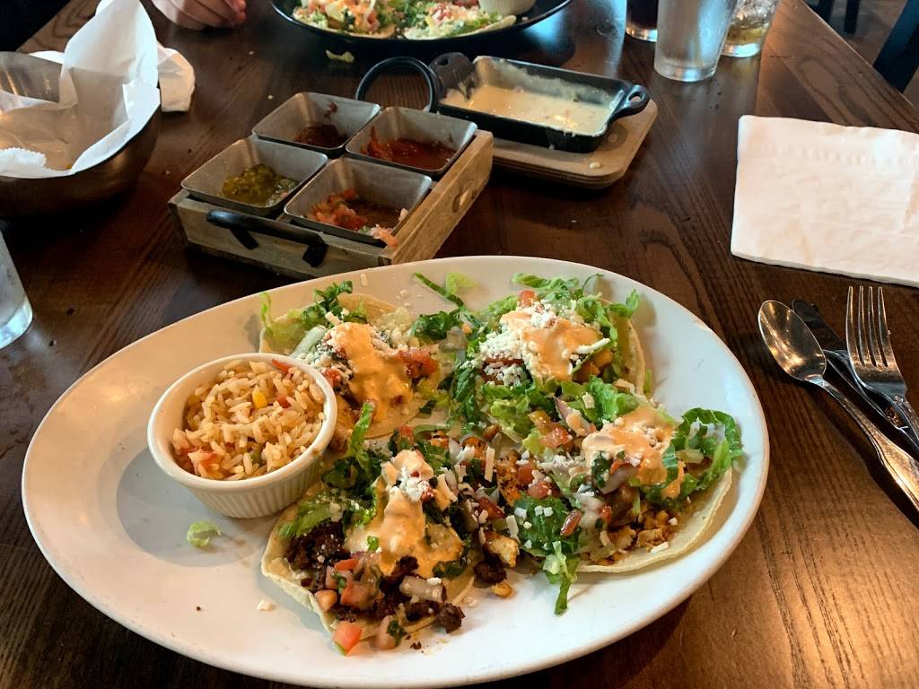 CT Al Pastor | restaurant | 6330 Halcyon Way Ste. 740, Alpharetta, GA 30005, USA | 6786917196 OR +1 678-691-7196