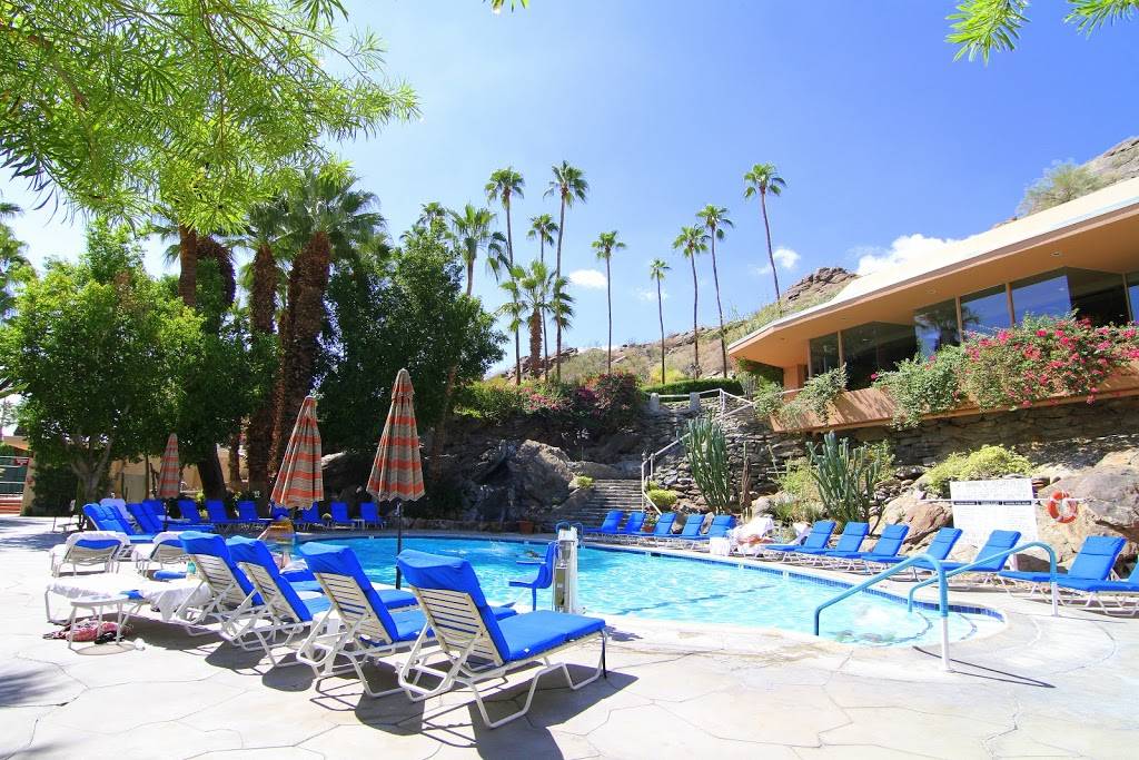 Spencers Restaurant | restaurant | 701 W Baristo Rd, Palm Springs, CA 92262, USA | 7603273446 OR +1 760-327-3446