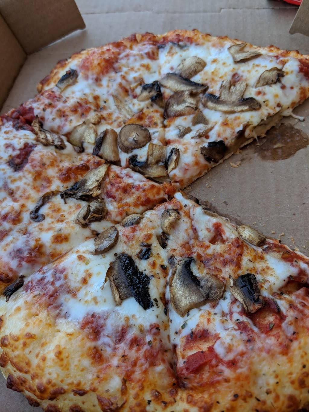 Hot Box Pizza | restaurant | 2499 Perry Crossing Way, Plainfield, IN 46168, USA | 3172037899 OR +1 317-203-7899