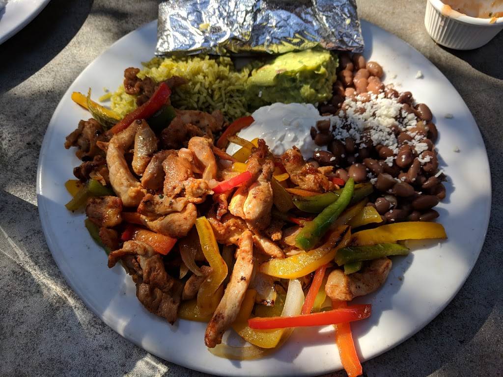 El Toro Bravo | restaurant | 231 D St, Davis, CA 95616, USA | 5307502500 OR +1 530-750-2500