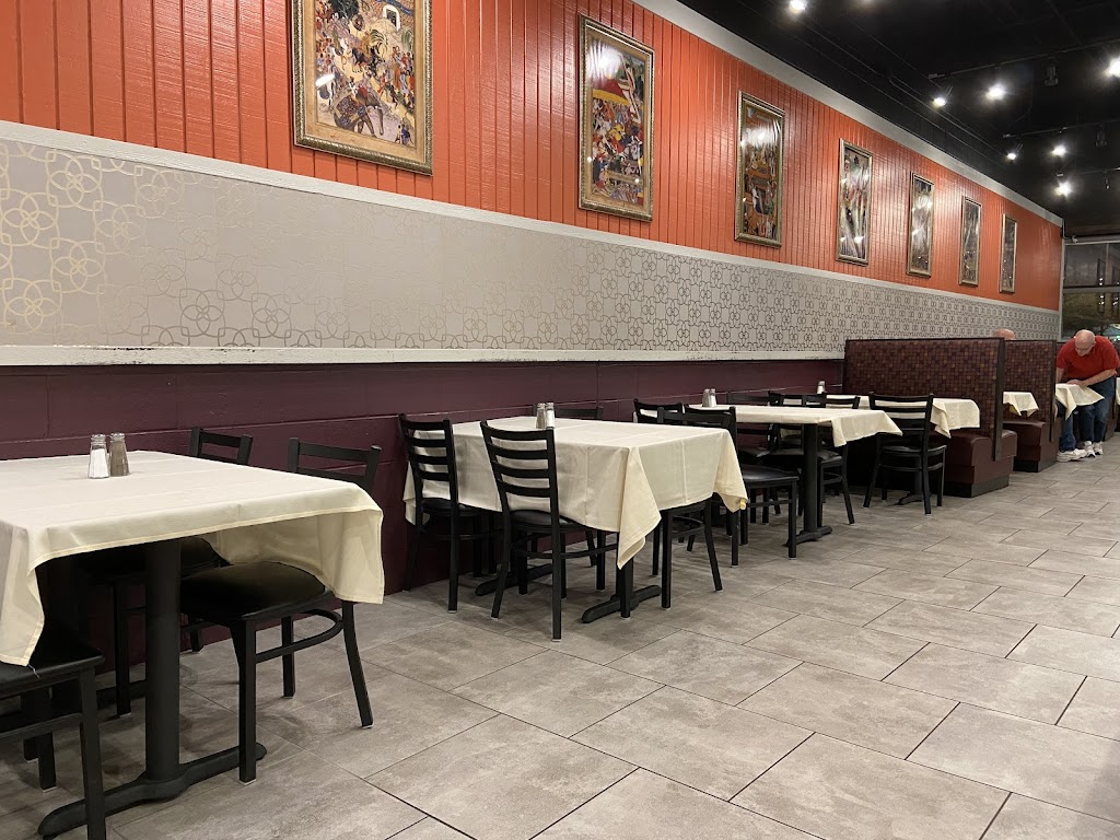 Nayaab Indo-Pak Restaurant | restaurant | 16100 Kensington Dr #400, Sugar Land, TX 77479, USA | 7132347242 OR +1 713-234-7242