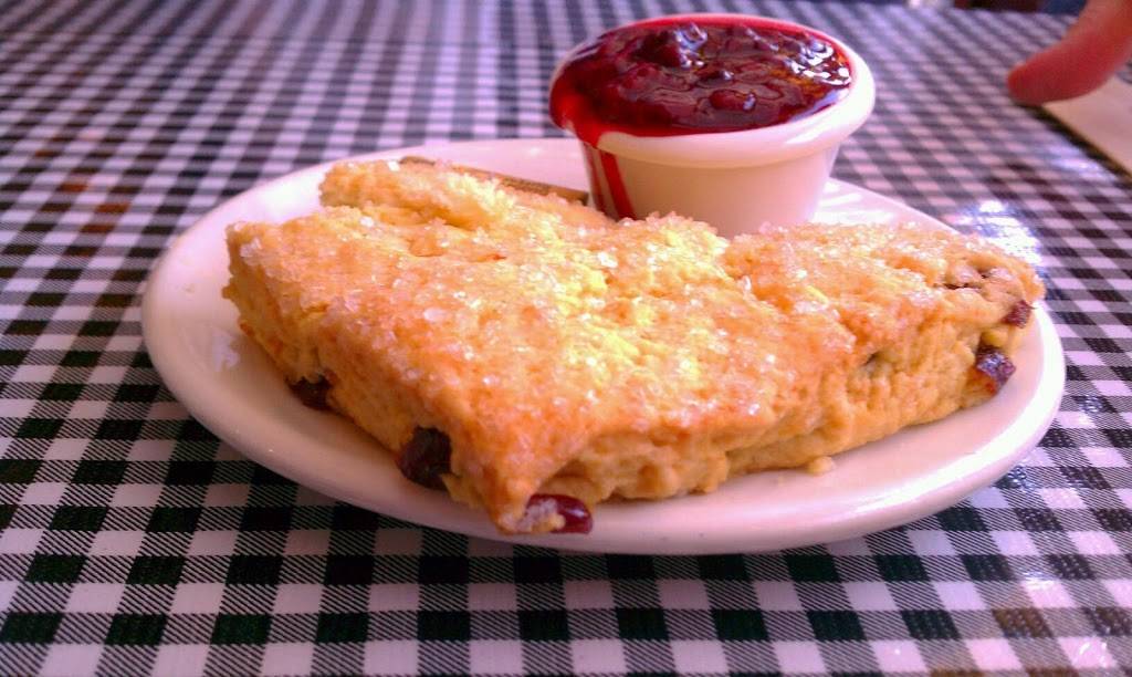 Petes Burger | restaurant | 13235 Paramount Blvd, South Gate, CA 90280, USA | 5625317775 OR +1 562-531-7775