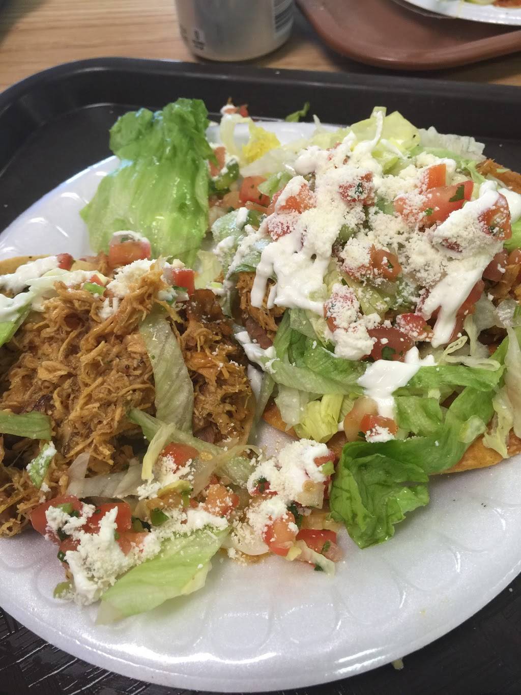 Tippys Taco House | restaurant | 5912 N Kings Hwy, Alexandria, VA 22303, USA | 7039601431 OR +1 703-960-1431