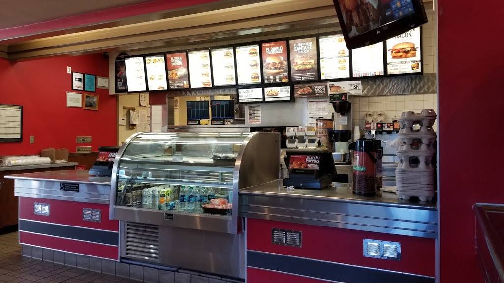 Carls Jr. | restaurant | 1530 Kirker Pass Rd, Clayton, CA 94517, USA | 9256729324 OR +1 925-672-9324