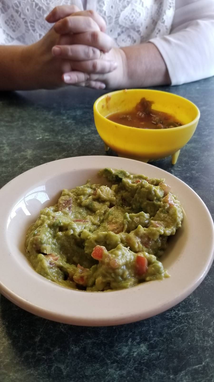 Raymundo | Mexican Restaurant | restaurant | 1716 W 21st St, Wichita, KS 67203, USA | 3162601190 OR +1 316-260-1190