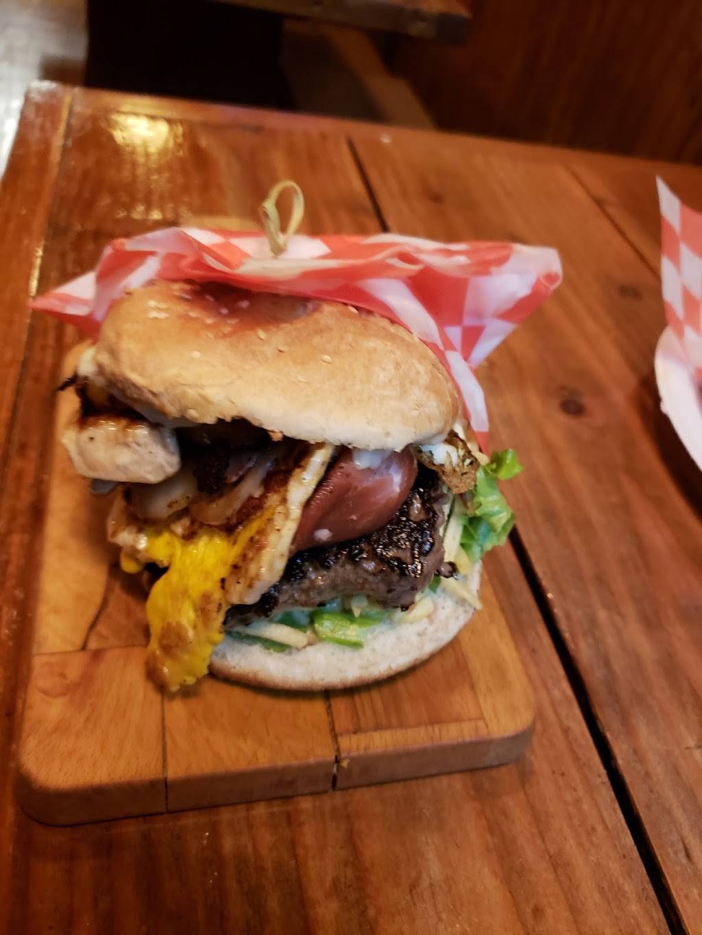 Arepas burger | restaurant | 81-05 Northern Blvd, Jackson Heights, NY 11372, USA | 7185330016 OR +1 718-533-0016