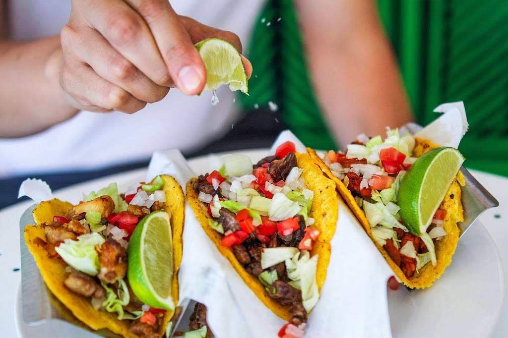 Casa Azul Taquería | restaurant | 890 Allens Ave, Providence, RI 02905, USA | 4014147799 OR +1 401-414-7799