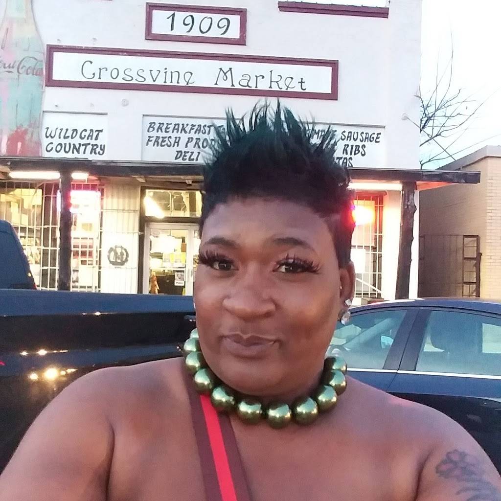 Crossvine Market | restaurant | 419 W US-90, Waelder, TX 78959, USA | 8307887154 OR +1 830-788-7154