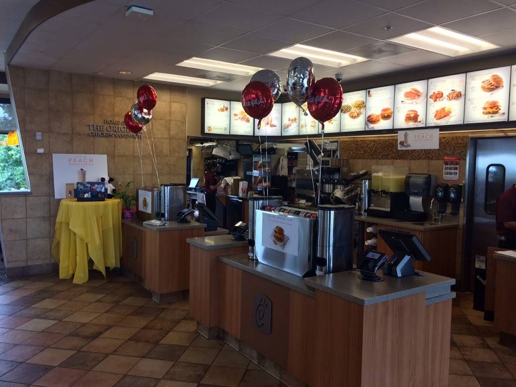 Chick-fil-A WestPointe Village | restaurant | 1663 TX-46, New Braunfels, TX 78132, USA | 8306260434 OR +1 830-626-0434