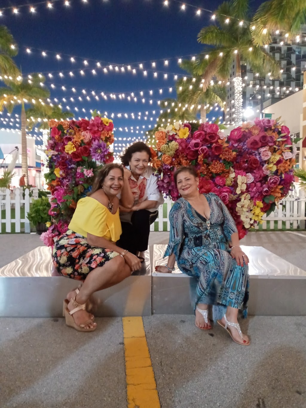 della bowls in The Doral Yard | restaurant | 8455 NW 53rd St SUITE 106, Doral, FL 33166, USA | 3055073869 OR +1 305-507-3869