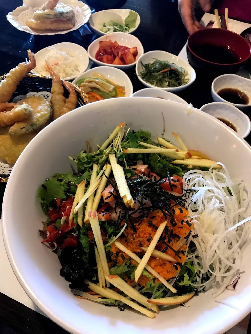 Beach Whaleo | restaurant | 5440 Beach Blvd, Buena Park, CA 90621, USA | 7145215555 OR +1 714-521-5555