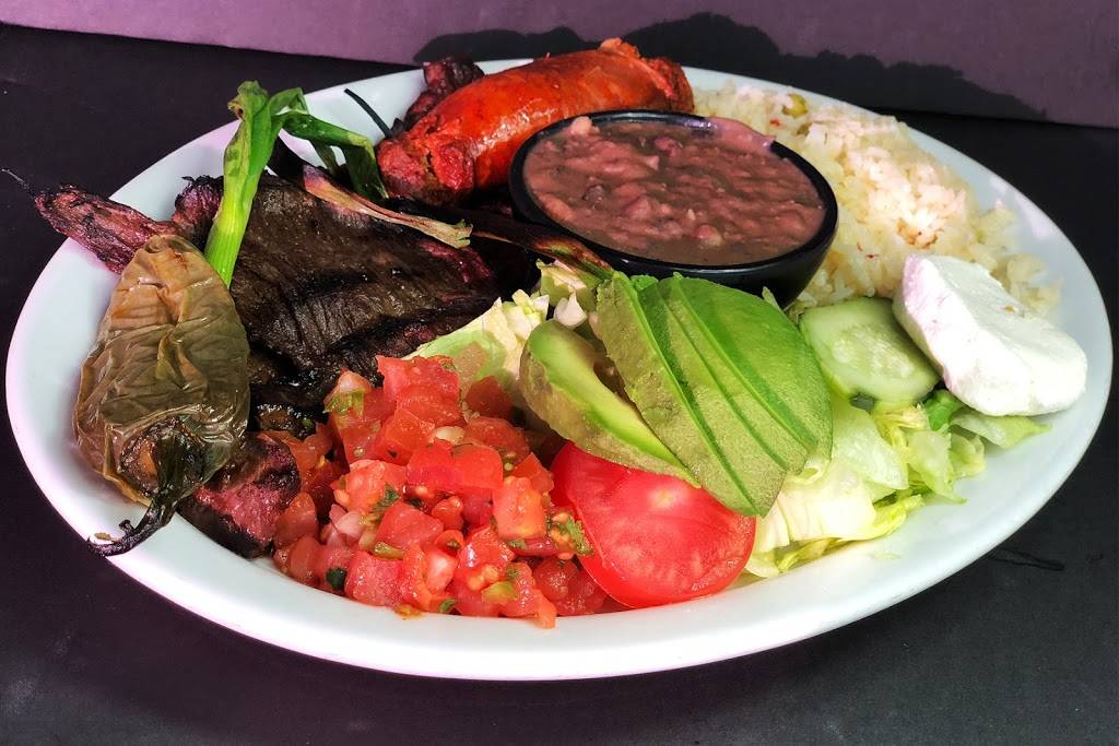 El Patio | restaurant | 9710 Aurora Ave N, Seattle, WA 98133, USA | 2065243046 OR +1 206-524-3046