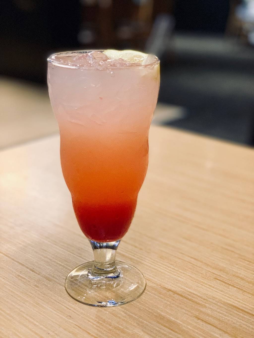 Buffalo Wild Wings | meal takeaway | 225 Tukwila Pkwy, Tukwila, WA 98188, USA | 2062431219 OR +1 206-243-1219