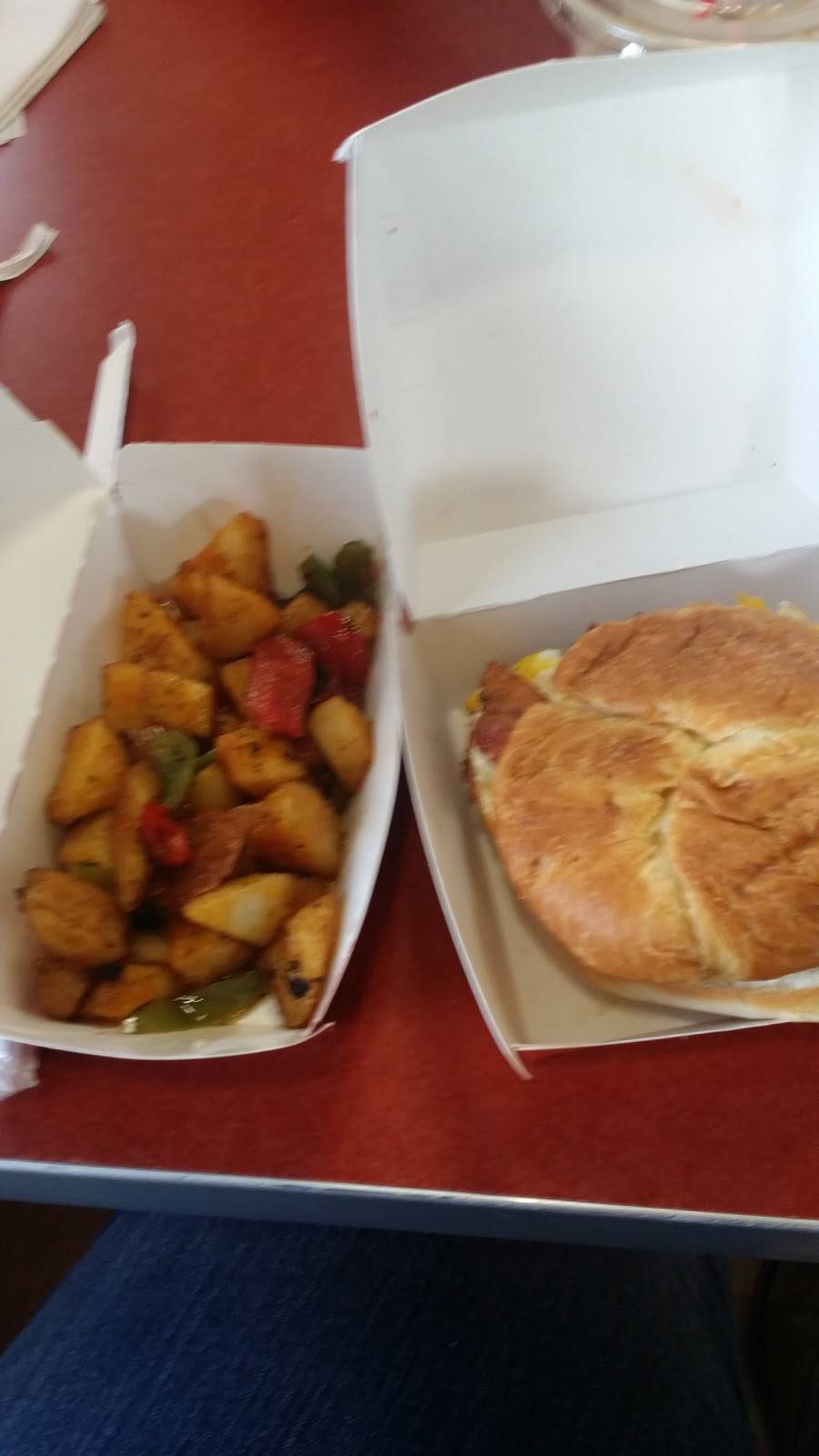 Jack in the Box | restaurant | 3402 Pacific Hwy E, Fife, WA 98424, USA | 2539229439 OR +1 253-922-9439