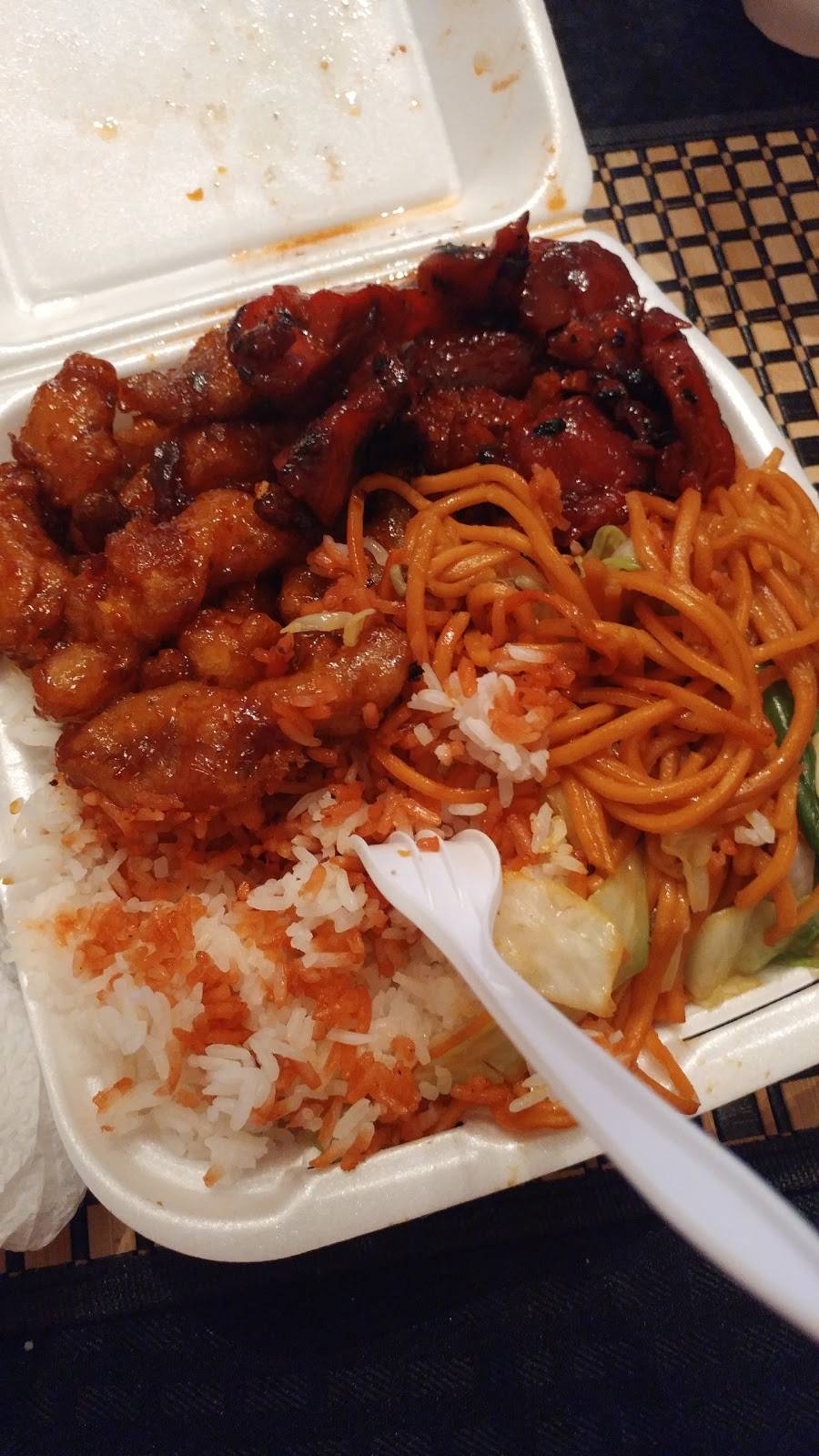 Golden Chop Stix | restaurant | 1851 S San Jacinto Ave, San Jacinto, CA 92583, USA | 9516547288 OR +1 951-654-7288