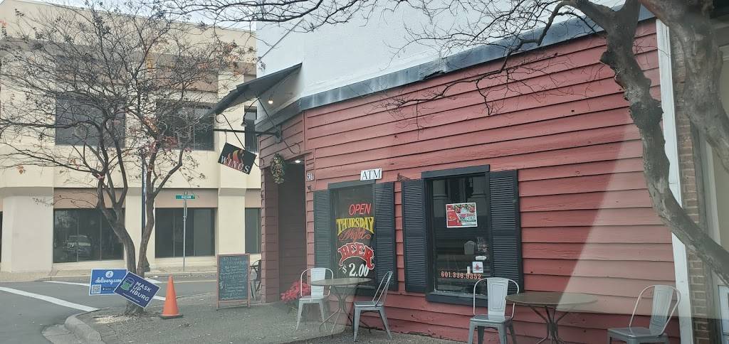 Fairleys Wings & More | restaurant | 631 Main St, Hattiesburg, MS 39401, USA | 6013369352 OR +1 601-336-9352