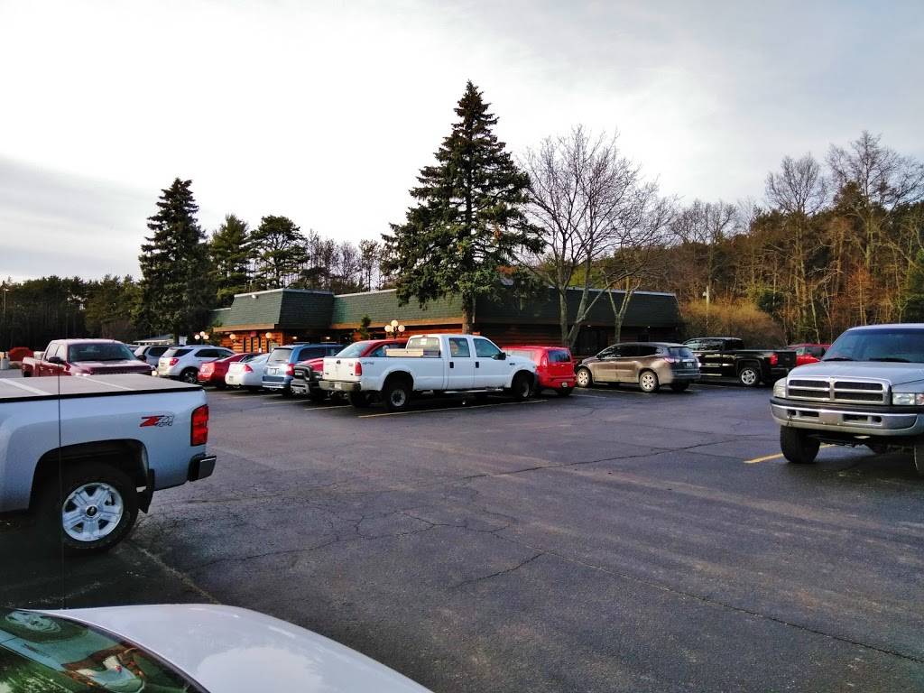 Stable Inn | restaurant | 11880 W Olive Rd, Grand Haven, MI 49417, USA | 6168468581 OR +1 616-846-8581