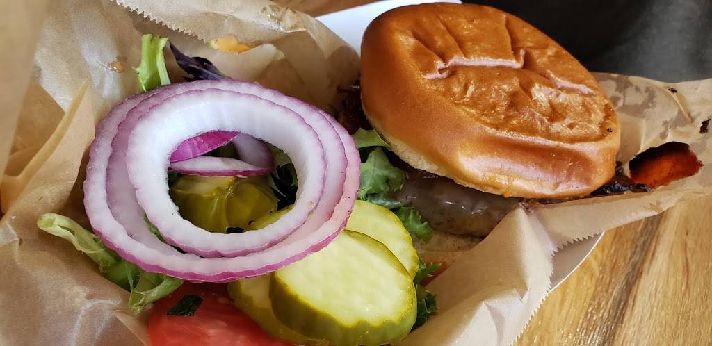 Little Brother Burger Company | restaurant | 420 Main St, New London, NH 03257, USA | 6038770196 OR +1 603-877-0196