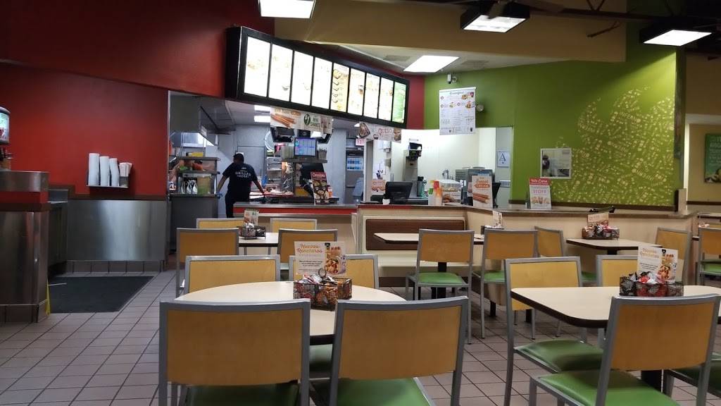 Del Taco | meal takeaway | 4926 E Chandler Blvd, Phoenix, AZ 85048, USA | 4807858365 OR +1 480-785-8365