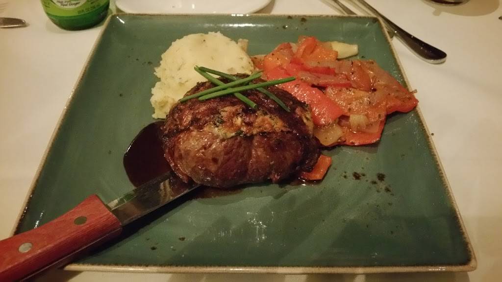 Aqua Terra Restaurant | restaurant | 2001 Old Hwy 395, Fallbrook, CA 92028, USA | 7607316805 OR +1 760-731-6805