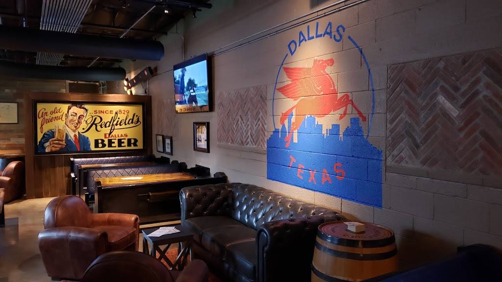 Redfields Tavern | restaurant | 2213 Butler St, Dallas, TX 75235, USA | 2144772100 OR +1 214-477-2100