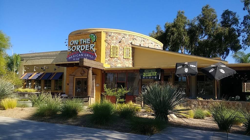 On The Border Mexican Grill & Cantina | restaurant | 298 E Via Rancho Pkwy, Escondido, CA 92025, USA | 7602339777 OR +1 760-233-9777