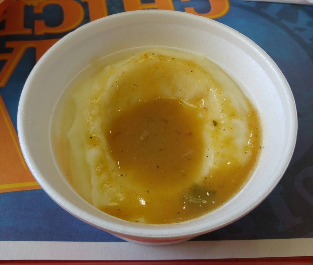 Popeyes Louisiana Kitchen | restaurant | 3410 Olney Laytonsville Rd, Olney, MD 20832, USA | 3015703378 OR +1 301-570-3378