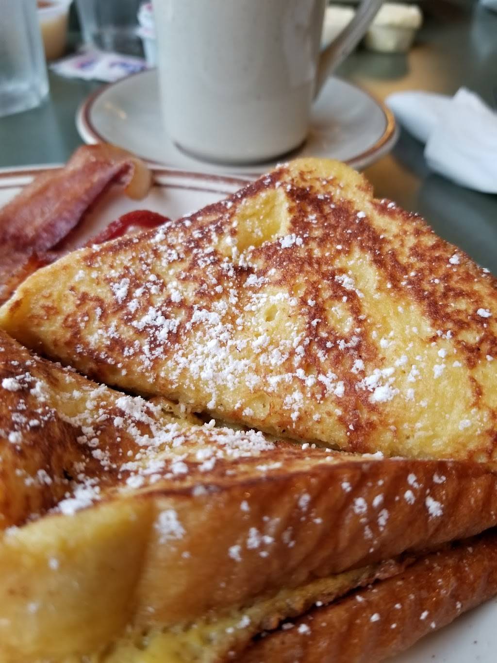 Pauls Restaurant | restaurant | 1800 Broadway St, Vancouver, WA 98663, USA | 3606943552 OR +1 360-694-3552