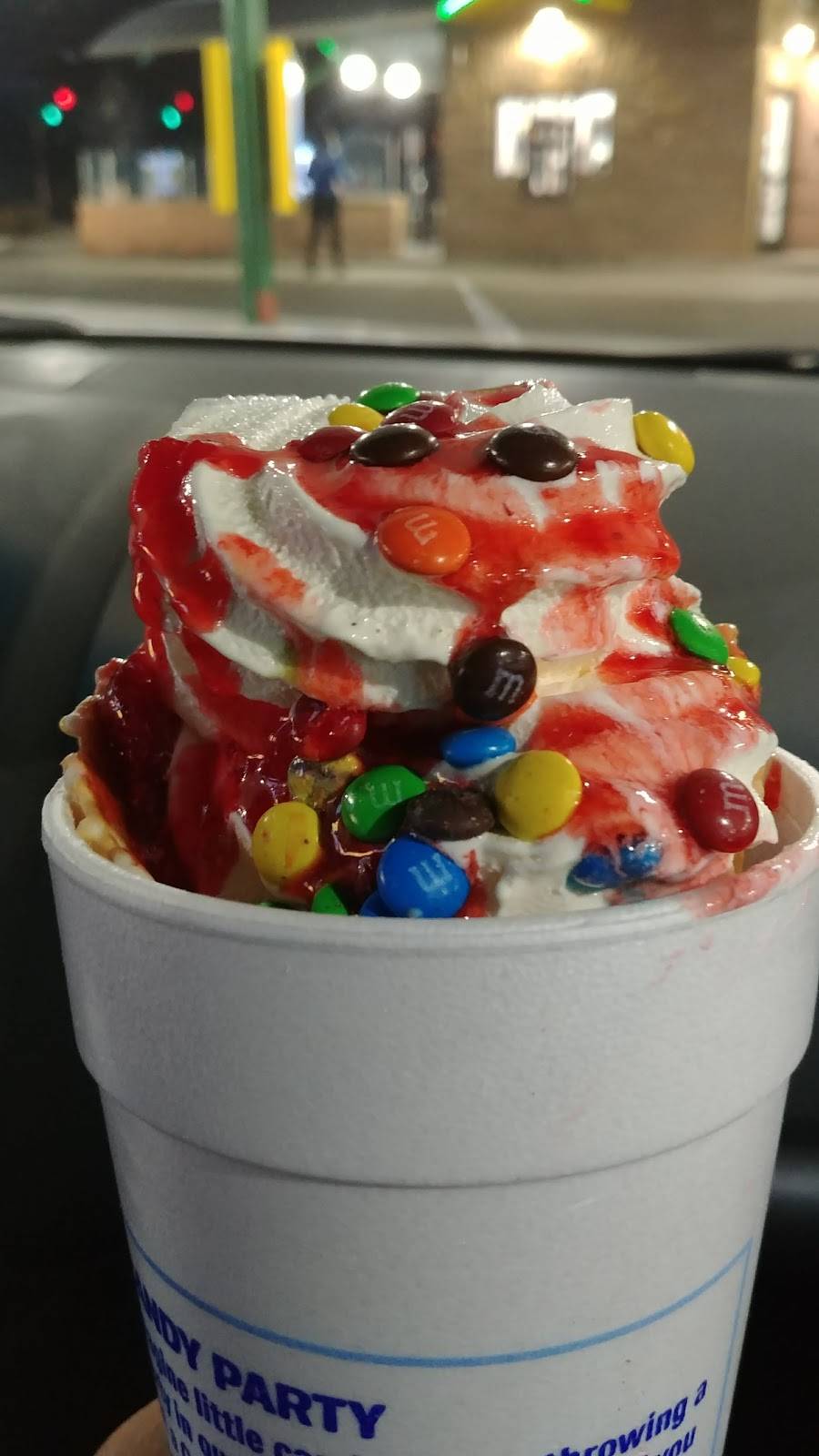 Sonic Drive-In | restaurant | 750 West Sunrise Hwy, Valley Stream, NY 11582, USA | 5168874768 OR +1 516-887-4768