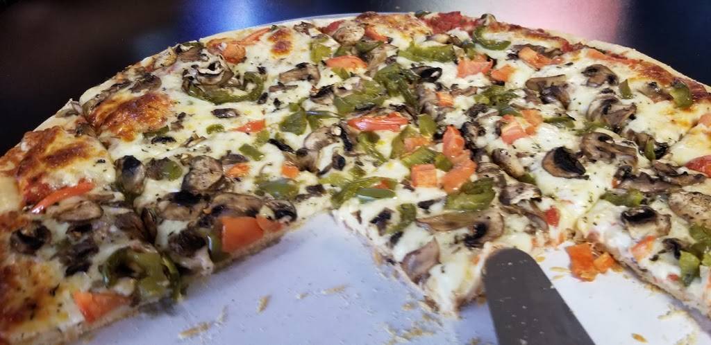 Paternos Pizza | meal takeaway | 5303 N Milwaukee Ave, Chicago, IL 60630, USA | 7736315522 OR +1 773-631-5522