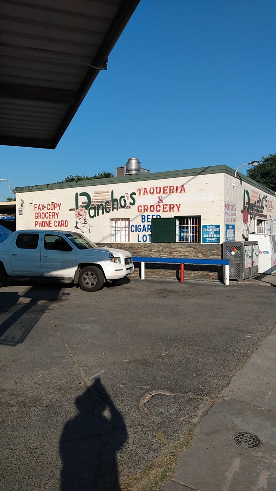 Panchos Taqueria | restaurant | 7844 Harrisburg Blvd, Houston, TX 77012, USA | 8322037122 OR +1 832-203-7122