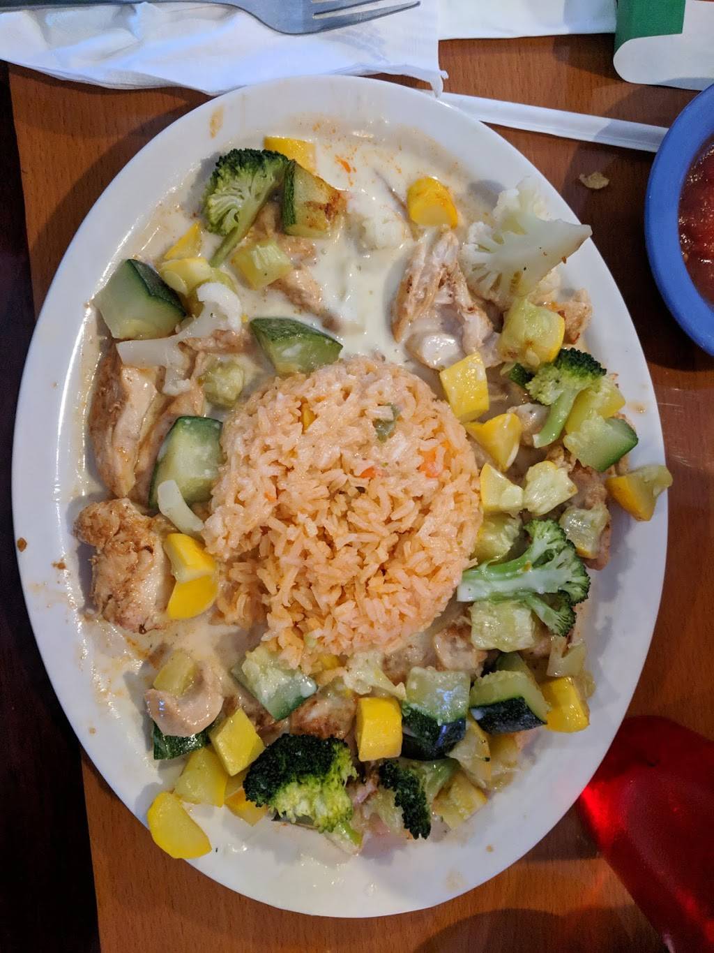 El Fogón Mexican Restaurant | restaurant | 8023 Hixson Pike, Hixson, TN 37343, USA | 4237717819 OR +1 423-771-7819