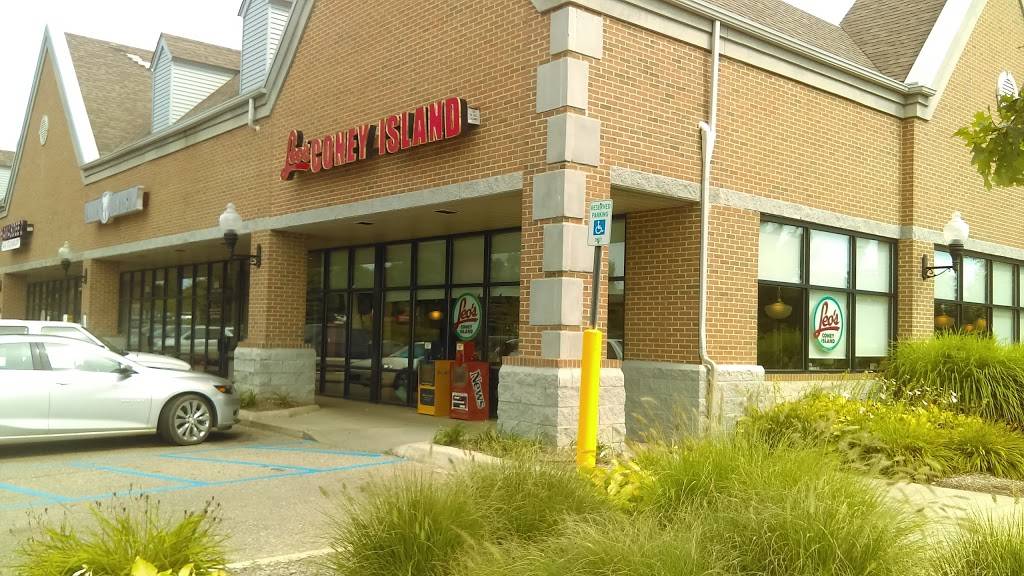 Leos Coney Island | restaurant | 30422 Milford Rd, New Hudson, MI 48165, USA | 2484461008 OR +1 248-446-1008