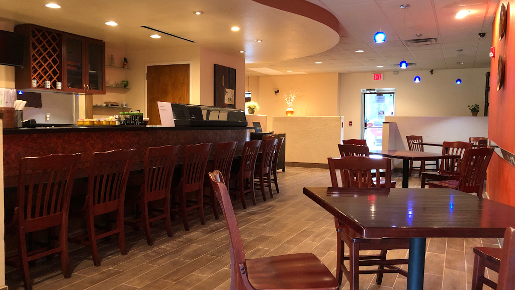 Gu Wei Noddles & Grill（Previous Sukhothai） | restaurant | 18101 Highwoods Preserve Pkwy Suite 100, Tampa, FL 33647, USA | 8136152345 OR +1 813-615-2345