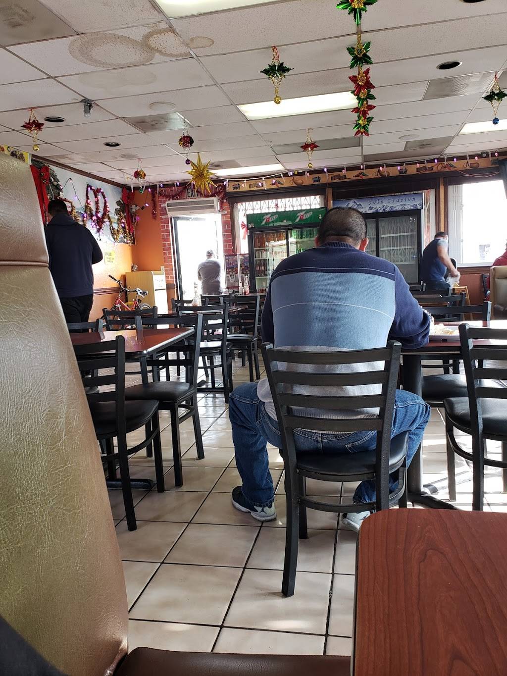 Las Champas | restaurant | 1165 E Florence Ave, Los Angeles, CA 90001, USA | 3235860846 OR +1 323-586-0846